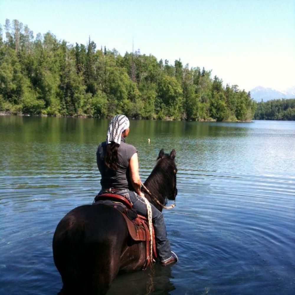 Meet your Posher, Pamela